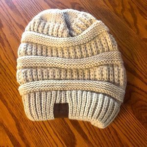 Fedciory light tan thick knit beanie OS
